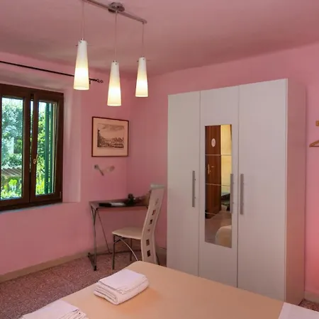 Maison Dei Miracoli Bed & Breakfast