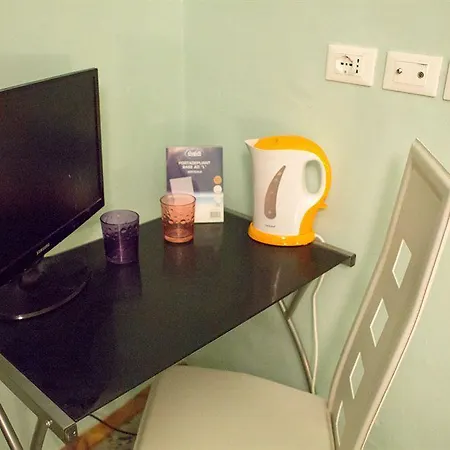 Bed & Breakfast Maison Dei Miracoli 2*