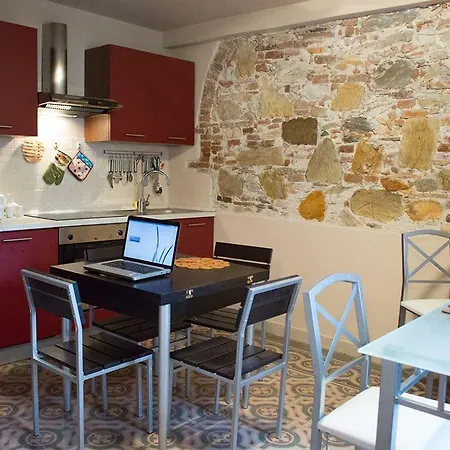 Maison Dei Miracoli Bed & Breakfast Pisa