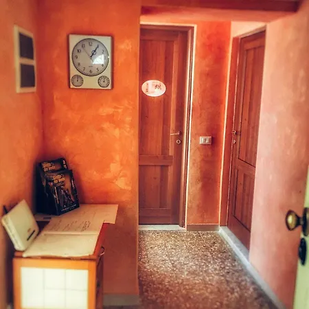 Maison Dei Miracoli Bed & Breakfast Pisa