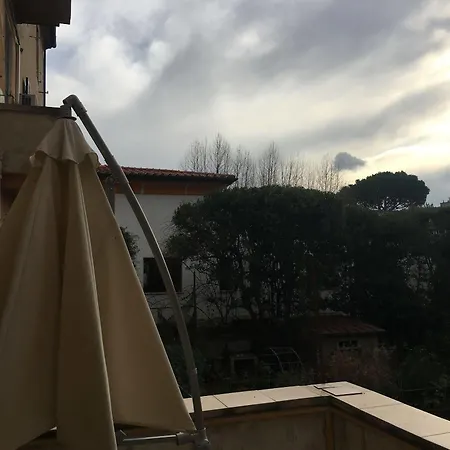 Maison Dei Miracoli Bed & Breakfast 2*