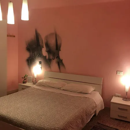 Maison Dei Miracoli Bed & Breakfast Pisa