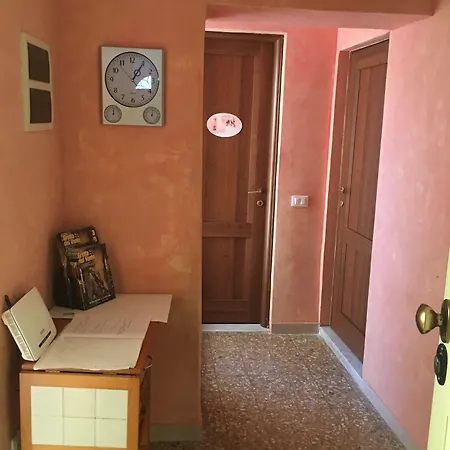 Maison Dei Miracoli לינה וארוחת בוקר פיזה