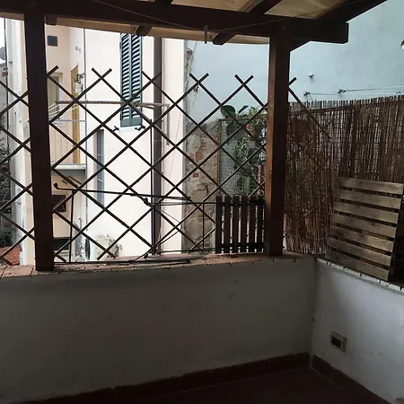 Maison Dei Miracoli לינה וארוחת בוקר פיזה