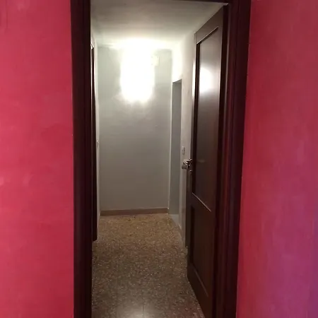 לינה וארוחת בוקר Maison Dei Miracoli 3*