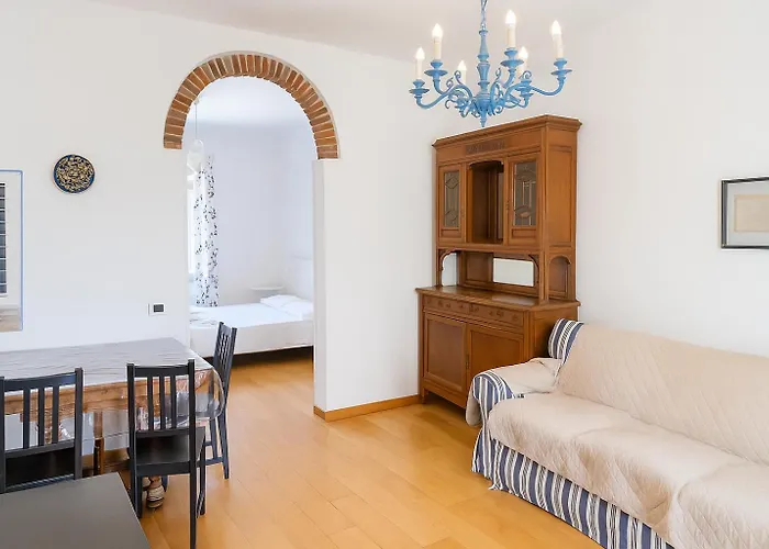 Maison Dei Miracoli فندق مبيت وإفطار