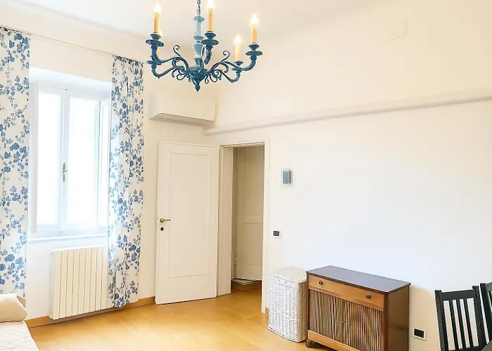 فندق مبيت وإفطار Maison Dei Miracoli 3*