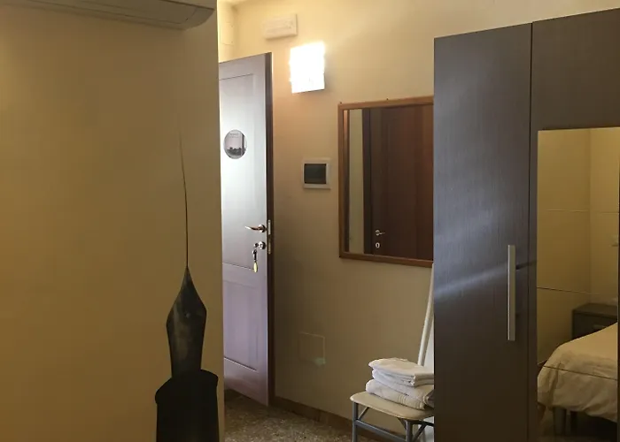 فندق مبيت وإفطار Maison Dei Miracoli 3*