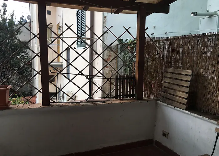 Maison Dei Miracoli فندق مبيت وإفطار بيزا